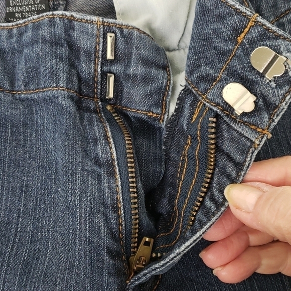 VENUS Luna Fit Bermuda Denim Shorts 10 VGUC - Picture 4 of 9